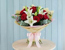 Букет цветов из:  Лилии и Розы в Пречистое
