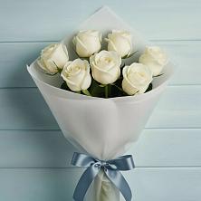 Букет 7 Белых роз Эдлесс Лав в Пречистое