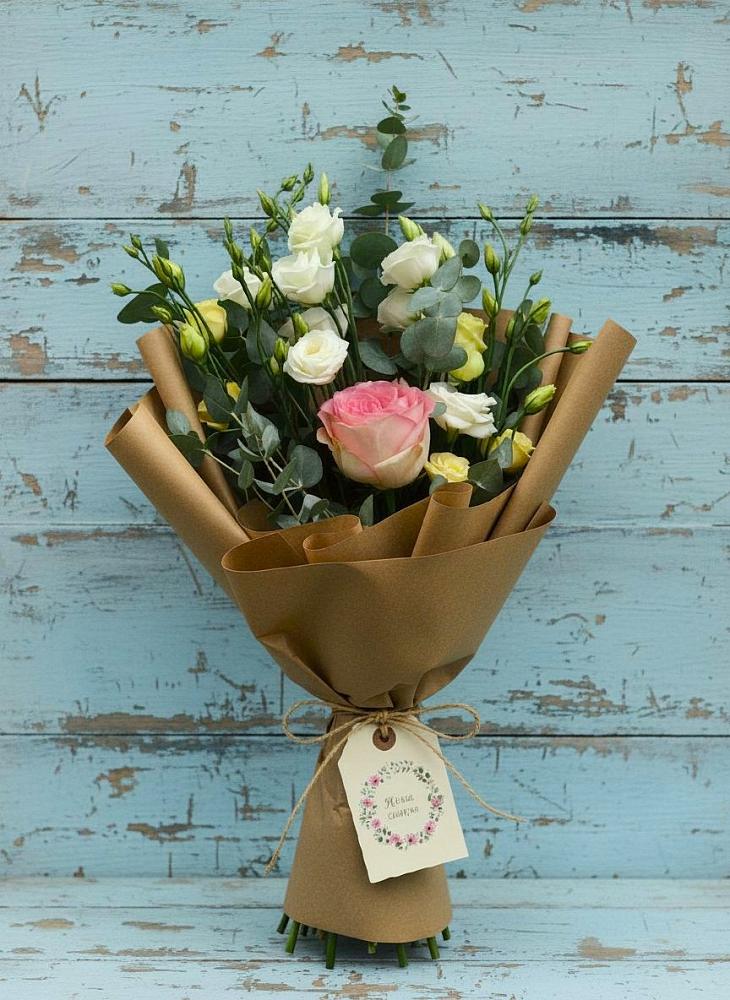 Букет цветов из: Розы и Лизиантусы в Пречистое