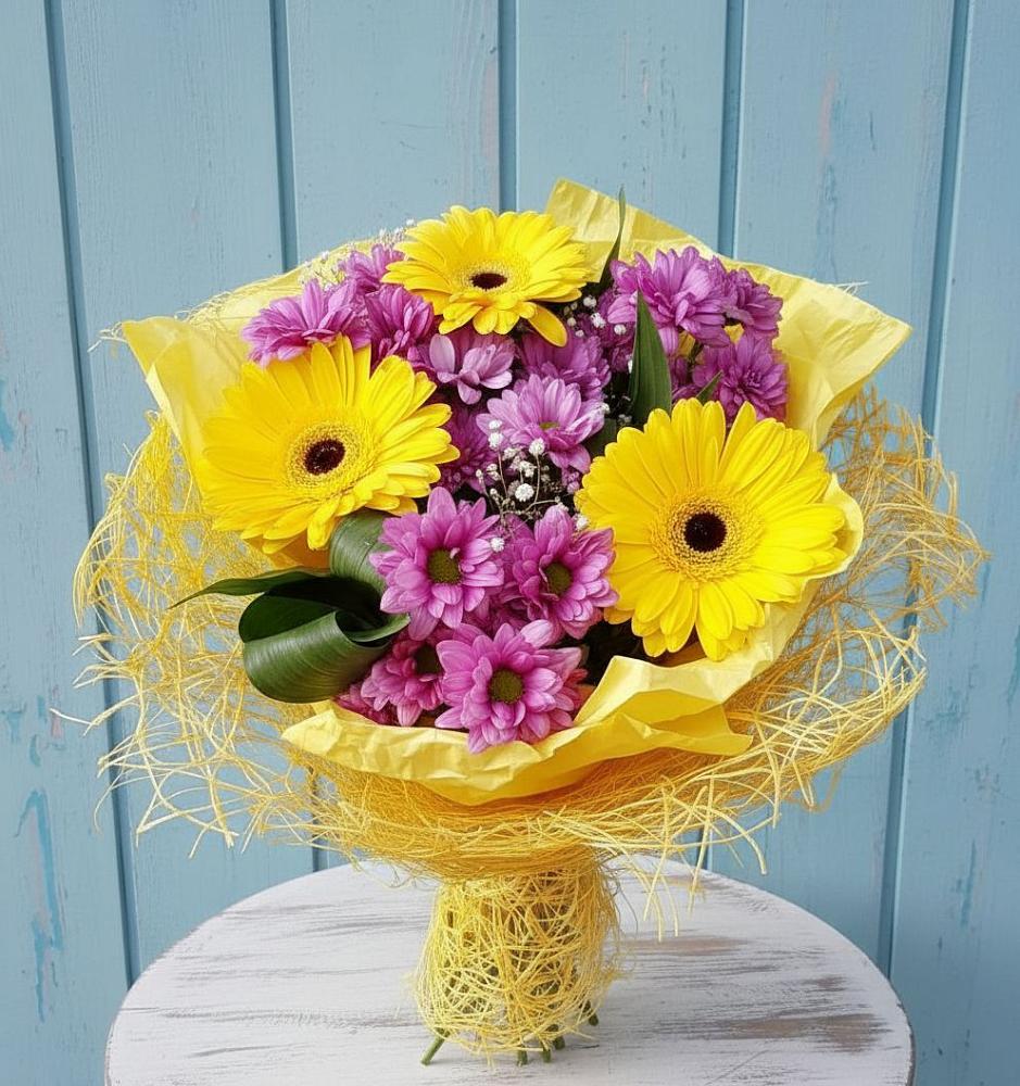 Букет цветов из: Хризантемы и Герберы в Пречистое