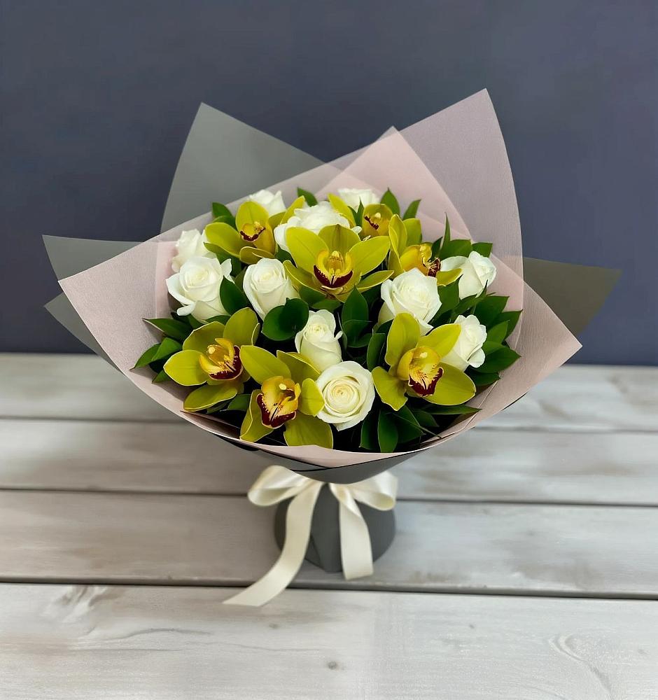 Букет цветов из: Орхидеи и Розы в Пречистое