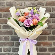 Букет цветов из:  Лизиантусы и Розы #REPLACE_PRED# Пречистое