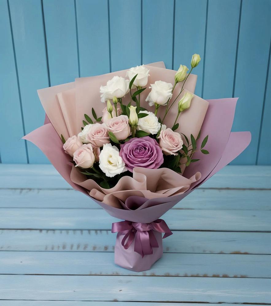 Букет цветов из: Розы и Лизиантусы в Пречистое